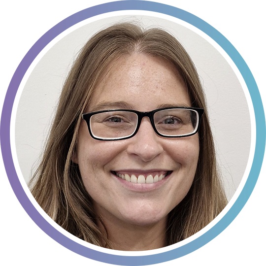 Headshot photo of Annabel Smith